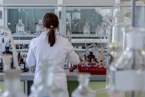 From EMT to Crime Lab Technician | EMT Career Guides